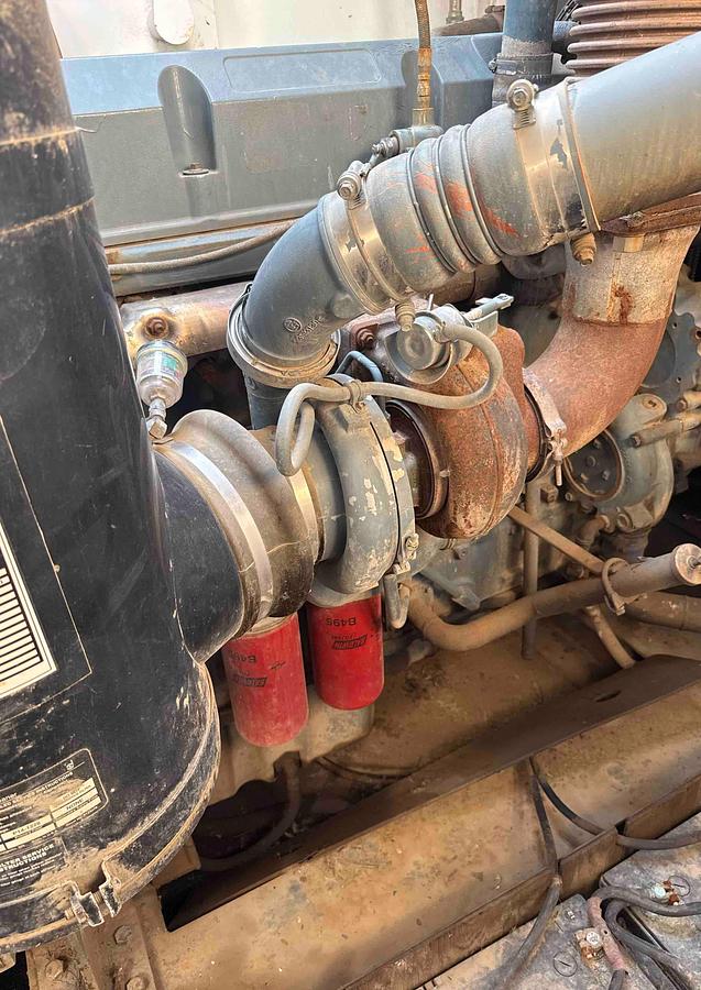 Used Detroit Diesel Series 60 600KW Diesel Generator Set