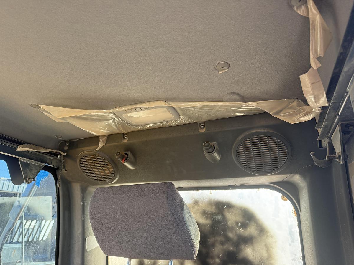 Used 2011 HYUNDAI ROBEX 250 LC9 EXCAVATOR