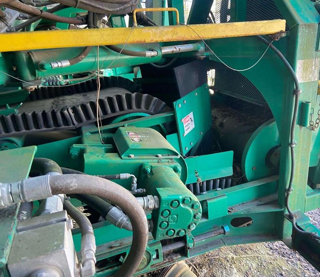 Used 2013 CHARLTON & HILL ESH-1701 T/A SAND HOGG TRAILER