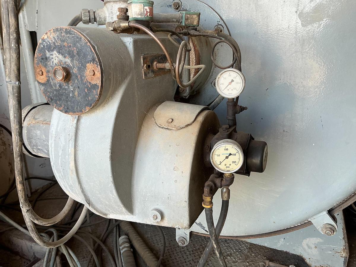 Used Regent CSH-100 4M HP Firetube Boiler