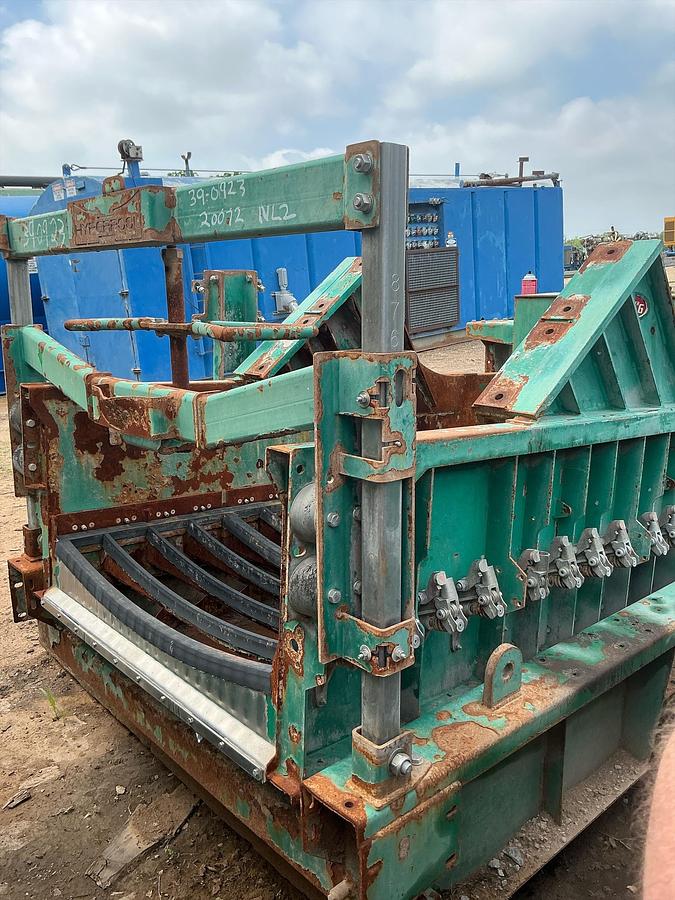Used Derrick Shaker