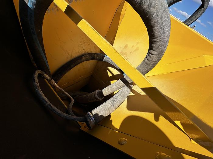 Used 2006 Gomaco GT3600 Curb & Gutter Machine