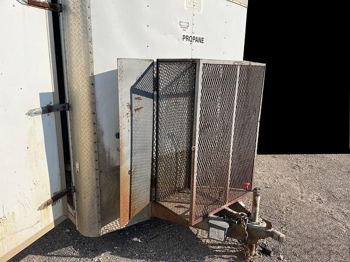 Used 2010 CARGO CRAFT 21 ft T/A Doghouse Trailer