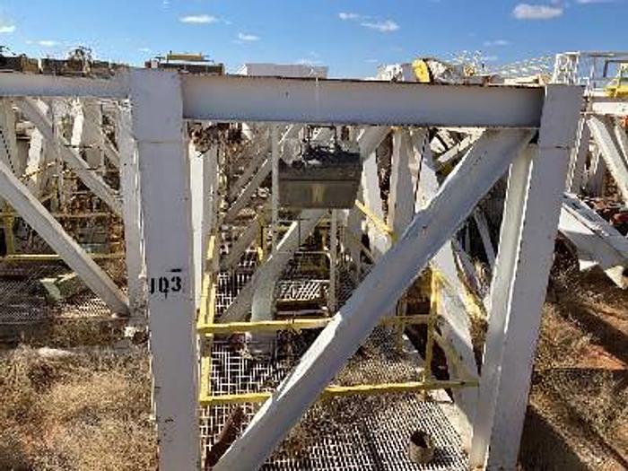 Used Parco 1,000,000 LB Mast, Sub Partial Rig