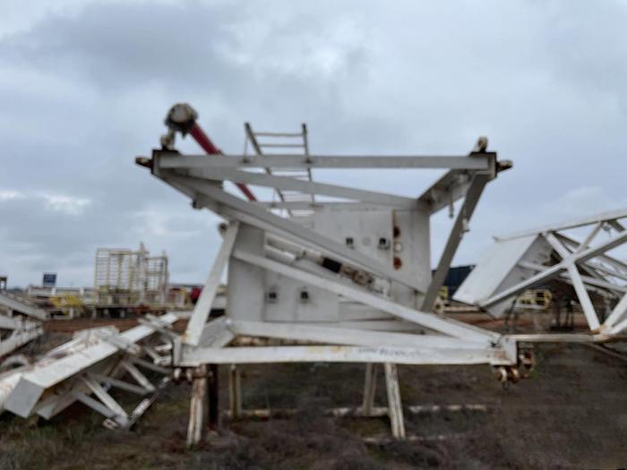 Used DSI 1,000,000 LB Mast, Sub