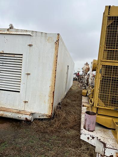 Used Cat C15 w 380 kw generator