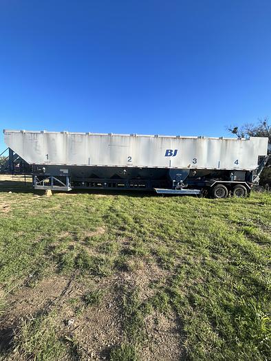 Used 2011 APPCO Sand King FS-40 Portable Transfer Trailer