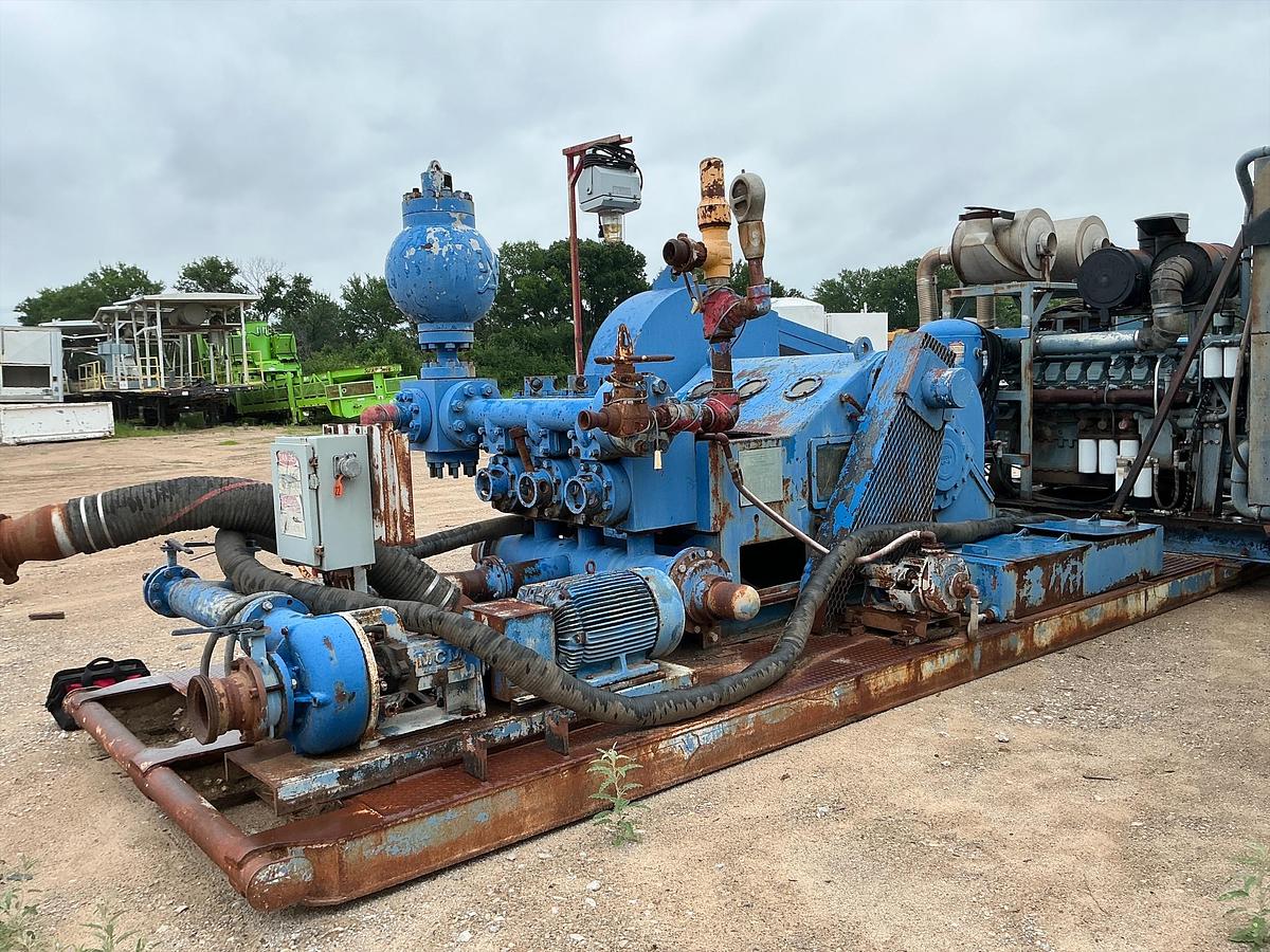 Used 2007 Sinocan MD8 Triplex Mud Pump