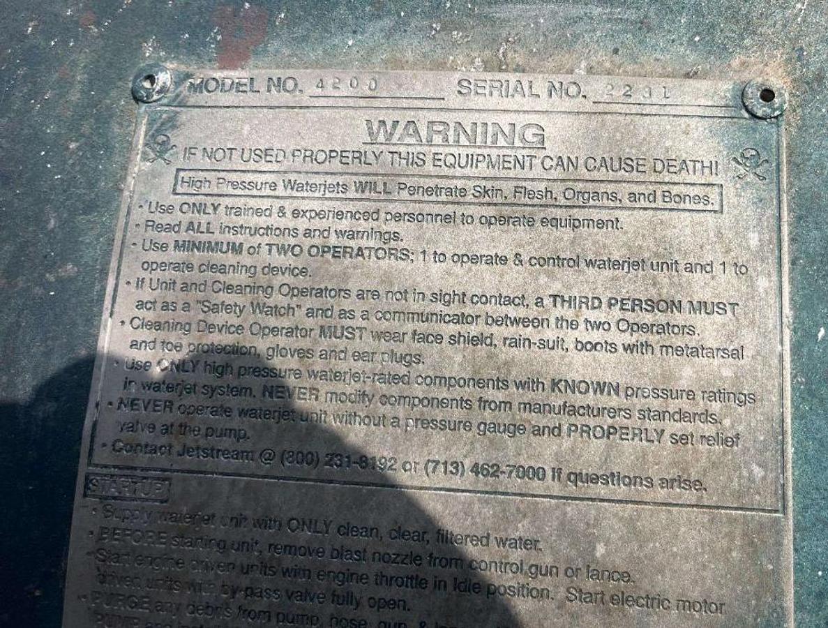 Used 4200 SKID MTD TRIPLEX PUMP