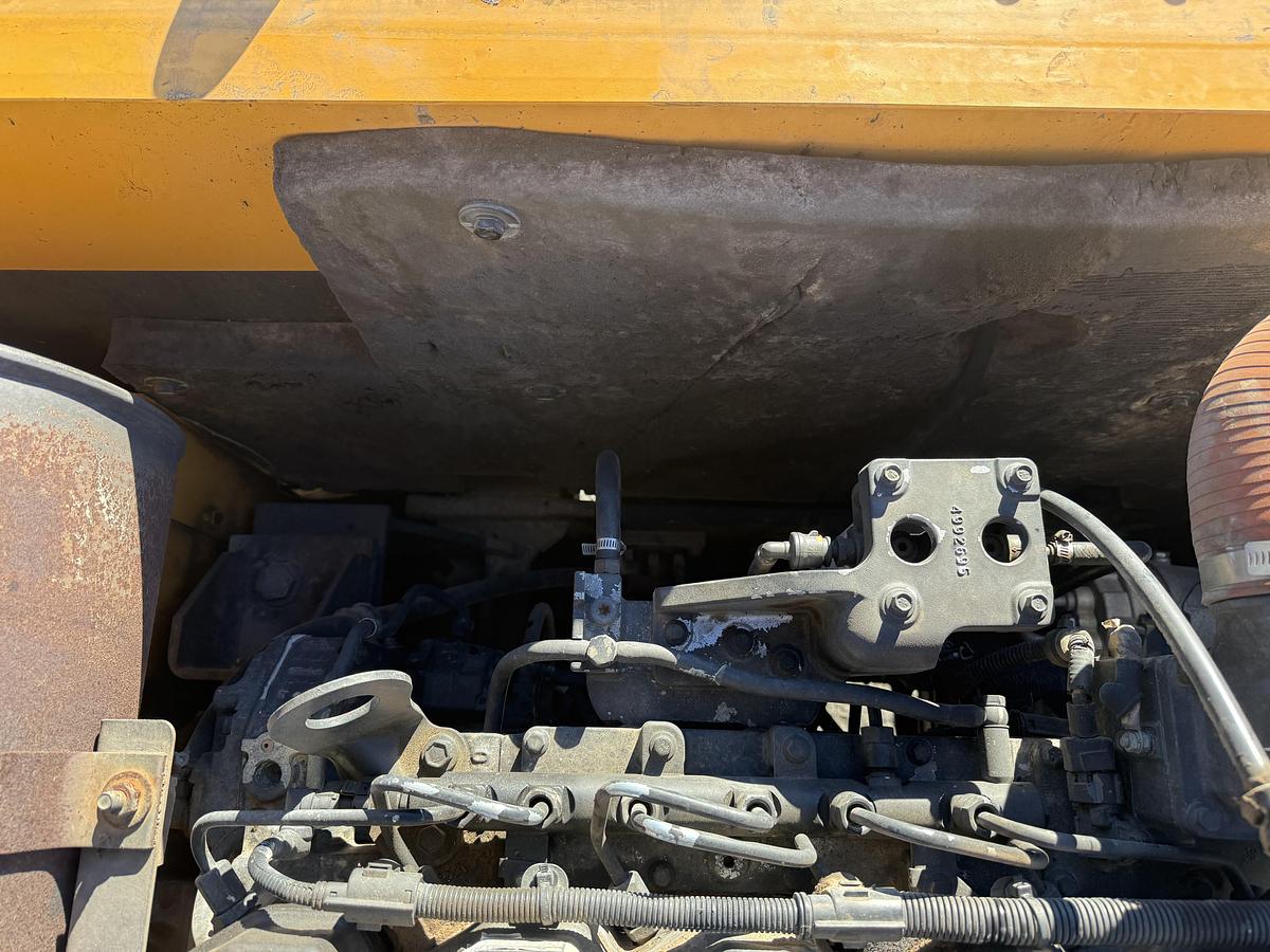 Used 2011 HYUNDAI ROBEX 250 LC9 EXCAVATOR