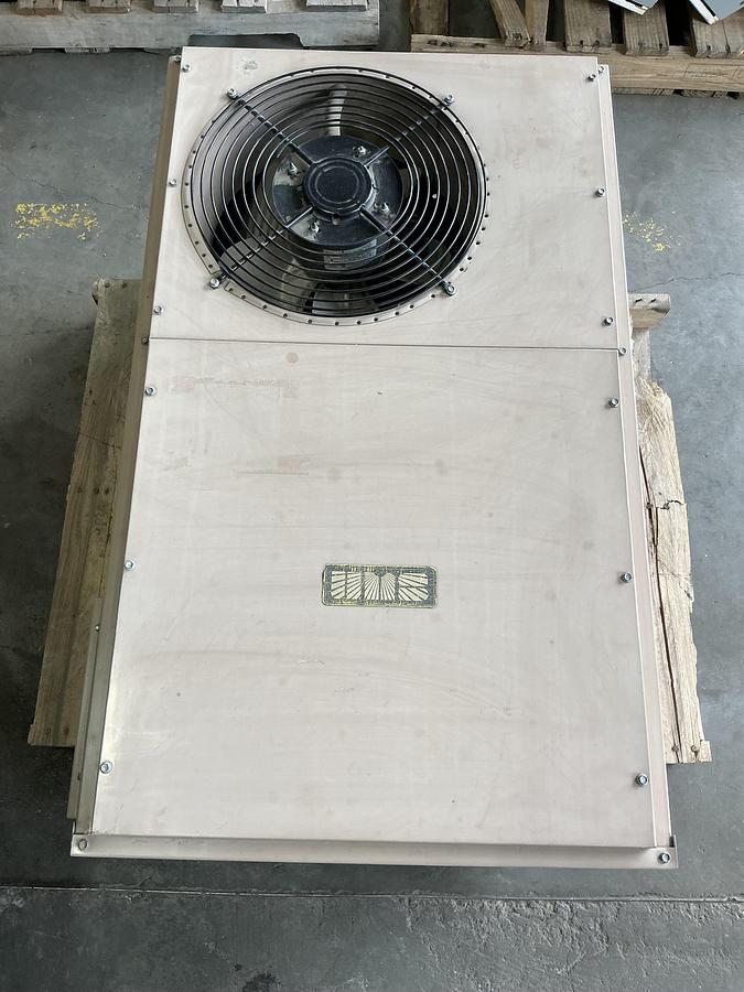 Used Fedders Unitary Products STS09-1-04CF