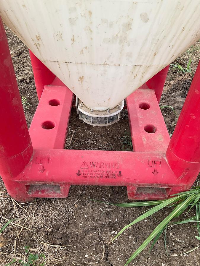 Used Snyder Flow Master Hopper