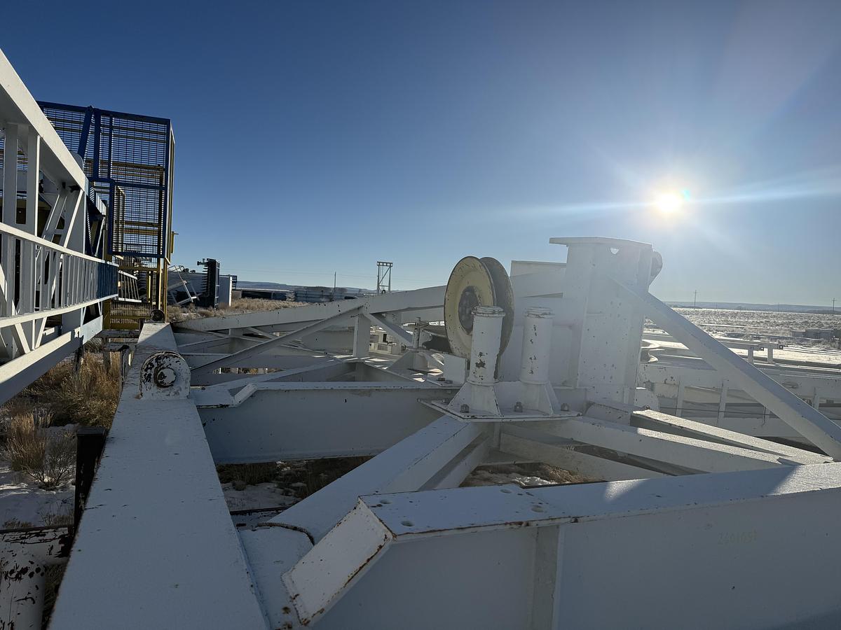 Used Lee C Moore Million lb. Mast