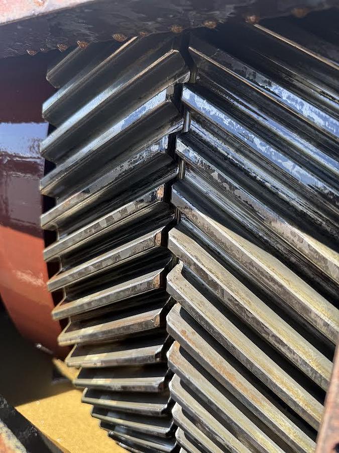 Used Ideco T-1000 Triplex Mud Pump