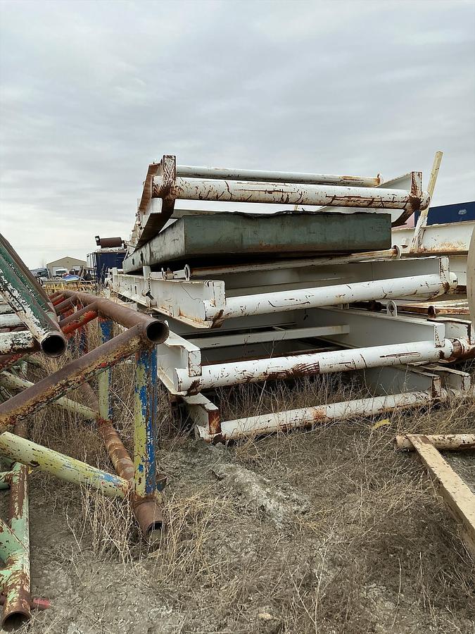 Used Welded Steel Pipe Tub, Skids 