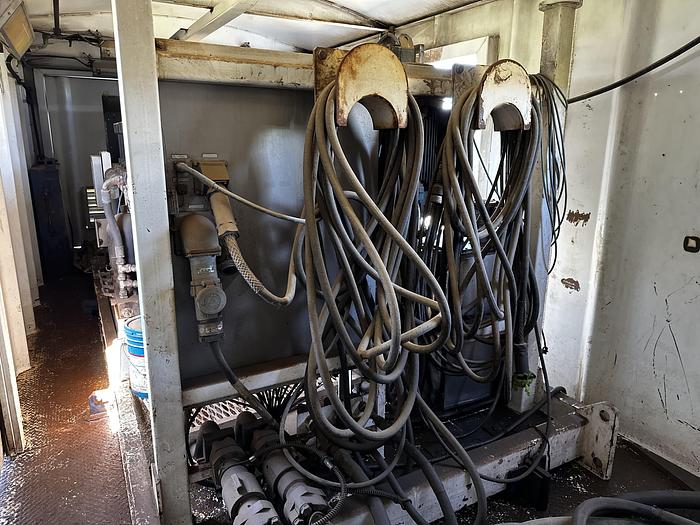 Used 2011 Warrior  250 Ton Hydraulic Top Drive