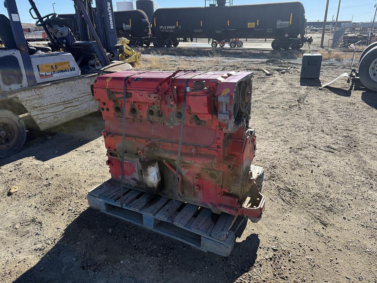 Used 2009 Cummins ISX400 Diesel Engine