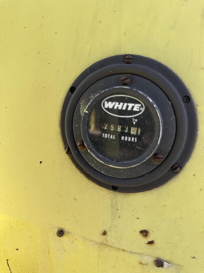 Used White  fork lift  263