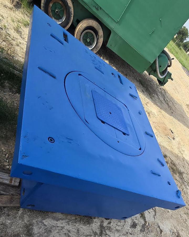 Used RG ZP275 Rotary Table