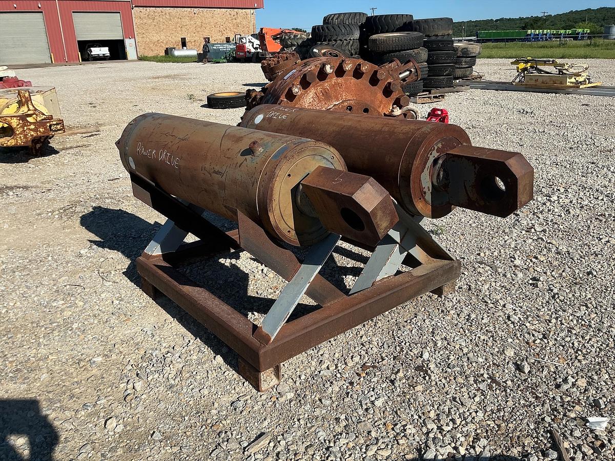 Used Heavy Hydraulic Cylinders
