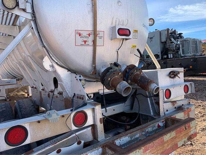 Used 2003 Heli Aluminum Water Trailer