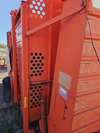 Used Hesston  Stack Hand 305 B