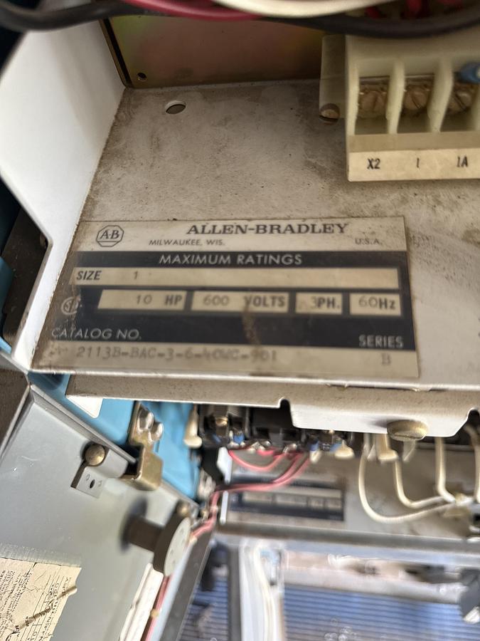 Used ALLEN BRADLEY 600 volts breaker 60 HZ