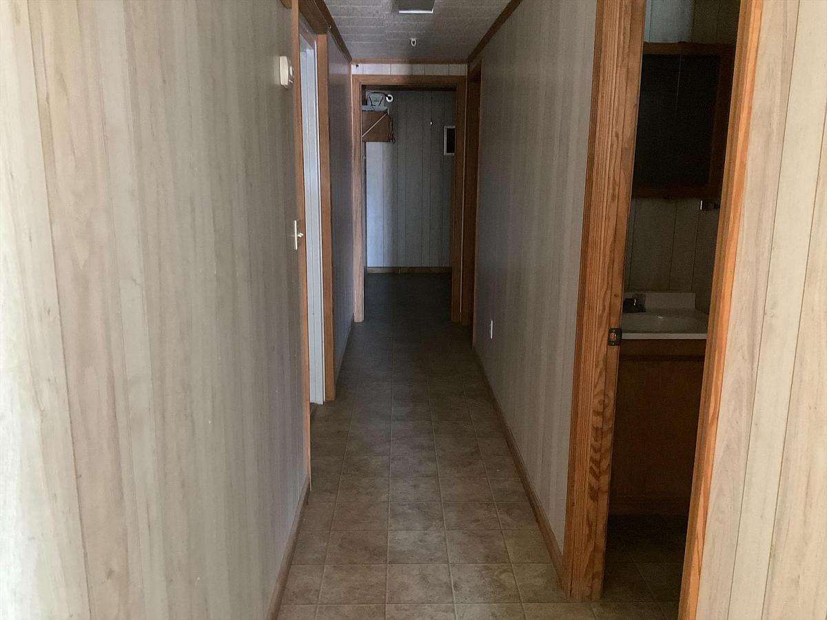Used 2011 Man Camp DBI