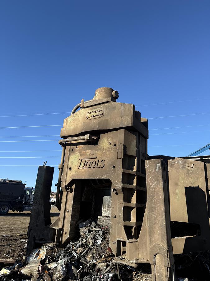 Used SIERRA 700 BALER SHEAR