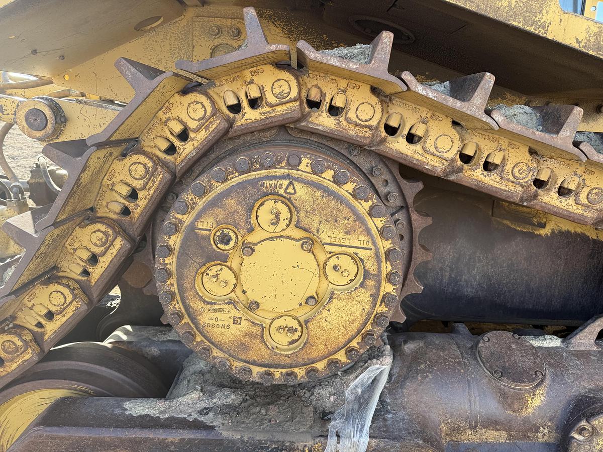 Used Caterpillar D9R Bulldozer 