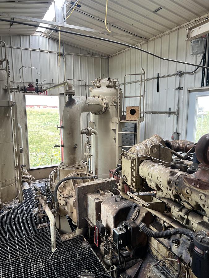 Used WAUKESHA H24 NATURAL GAS ENGINE Frick TDSH233XL