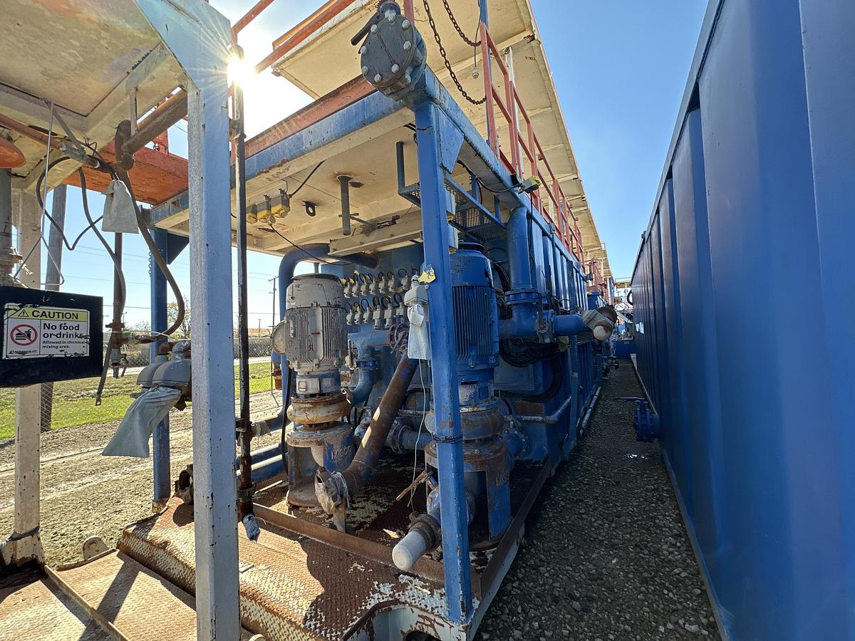 Refurbished NOV IDEAL RIG 1500 HP WALKING DRILL RIG