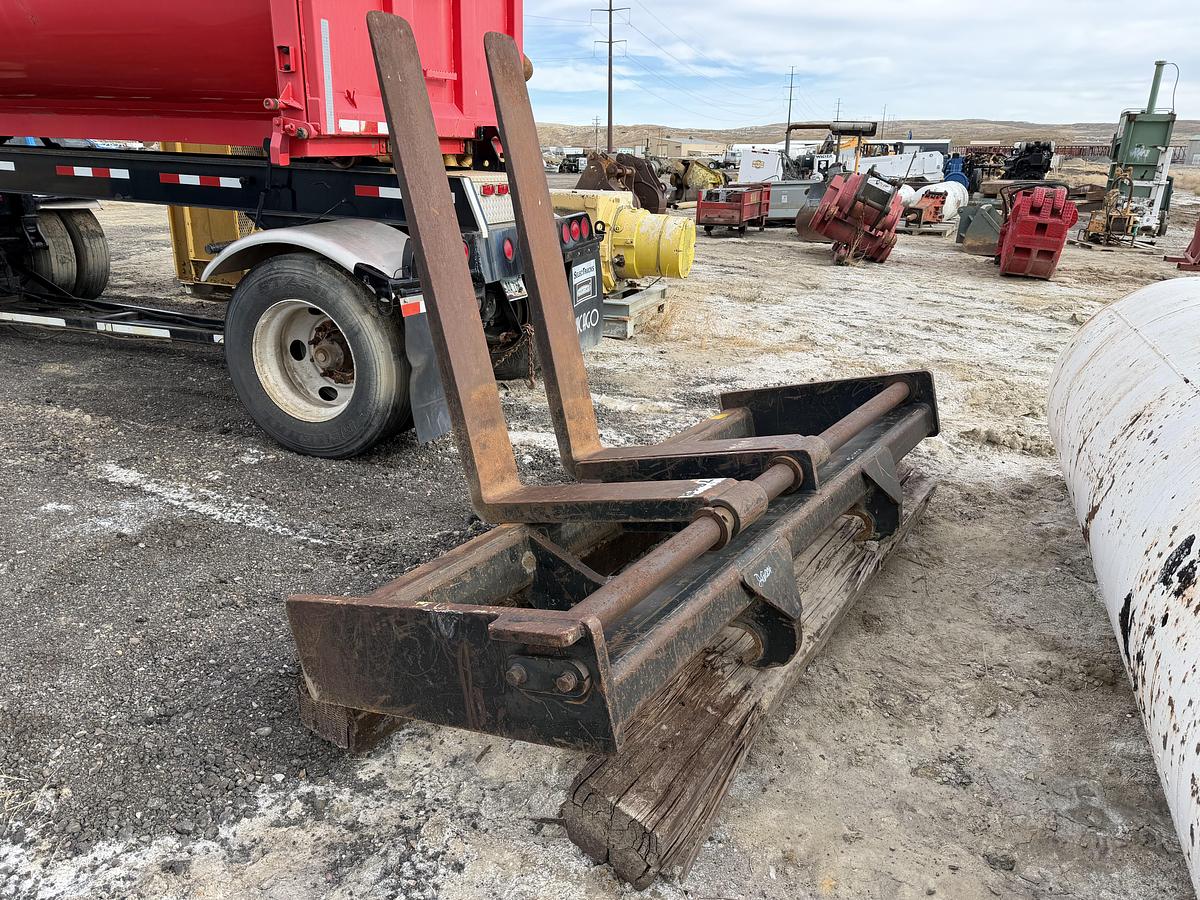 Used Loader Forks (5ft)