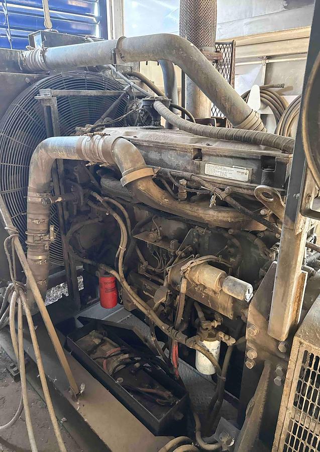 Used Tesco Top Drive House W/Detroit Diesel Series 60 500KW Diesel Generator Set