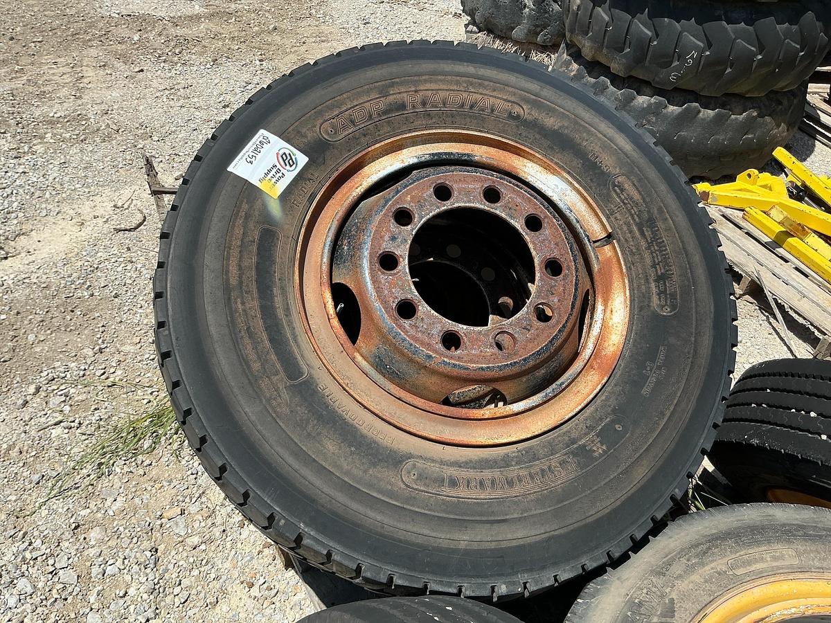Used Steel Mark Radial Tires