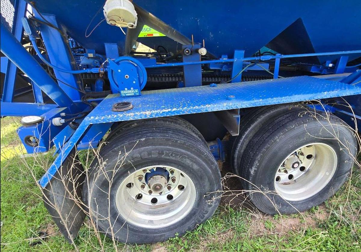 Used 2012 APPCO FS-40 T/A SAND HOG TRAILER