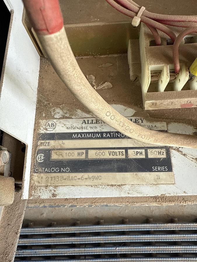 Used ALLEN BRADLEY 600 volts breaker 60 HZ 100hp