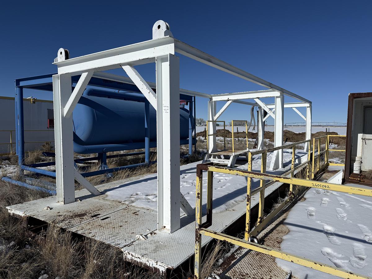 Used Suitcase with Rack Rig #323 