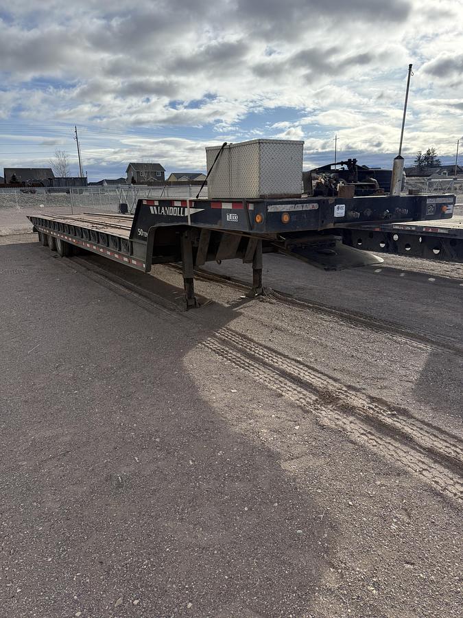 Used 1999 Landoll 50 Ton Tilt-Deck 