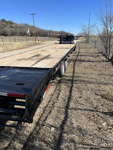 Used 2018 Texas Pride Tandem Axle Gooseneck Flatbed