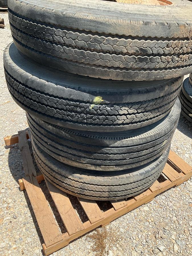 Used Firestone F5562 