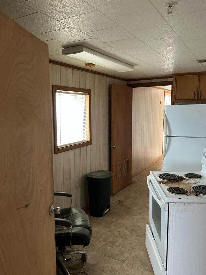 Used 2011 Man Camp DBI