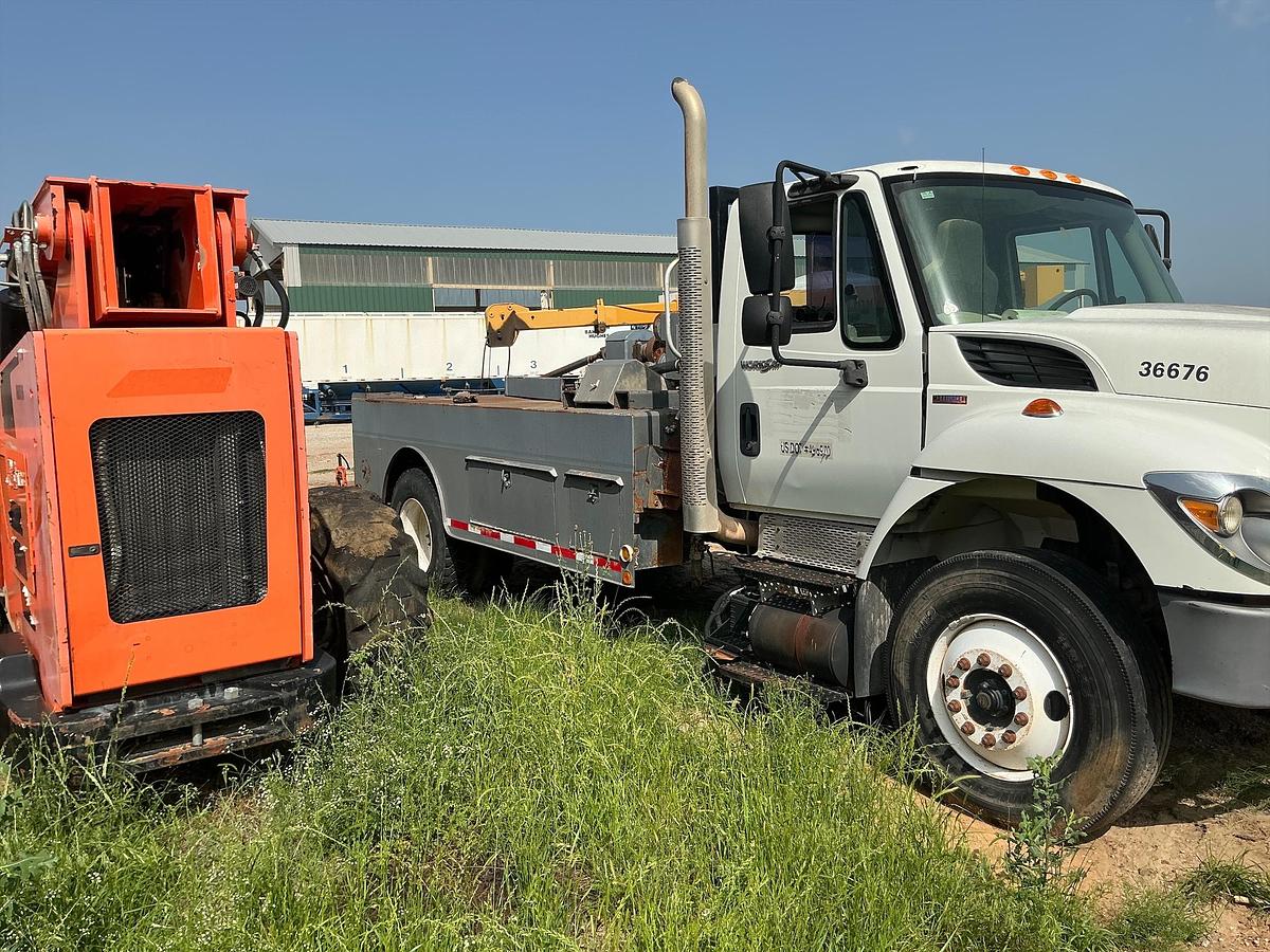 Used 2008 International 7300 SBA 4x2