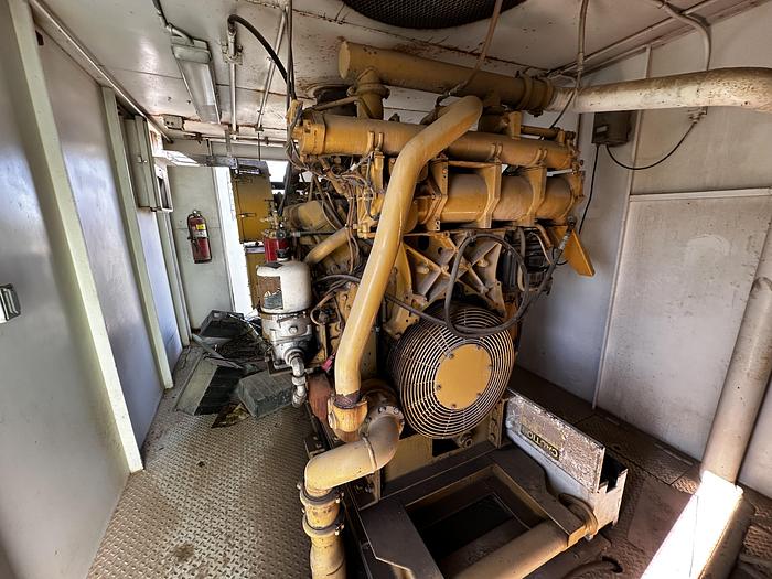 Used 2002 Cat 3508-B 800KW Generator