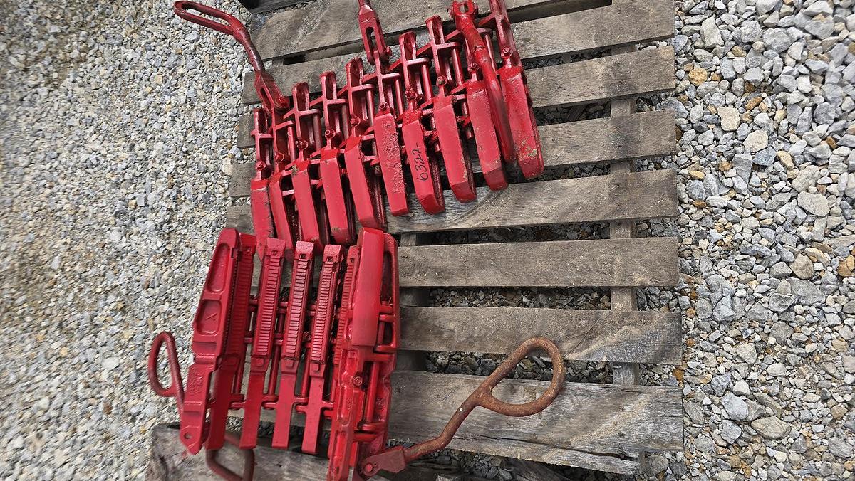 Used 6 3/4- 8 1/4 Type A Drill Collar Slips