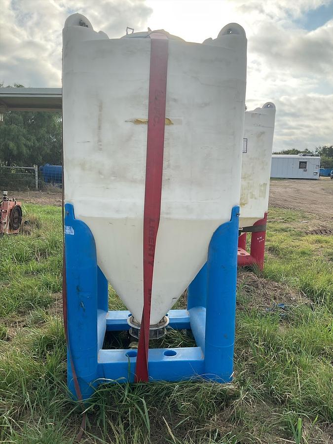 Used Snyder Flow Master Hopper
