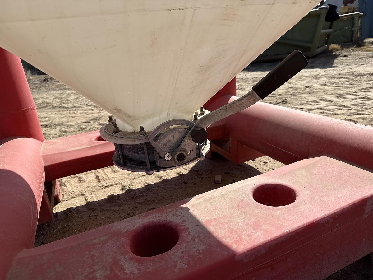 Used Flowmaster Vertical Hopper 80CF