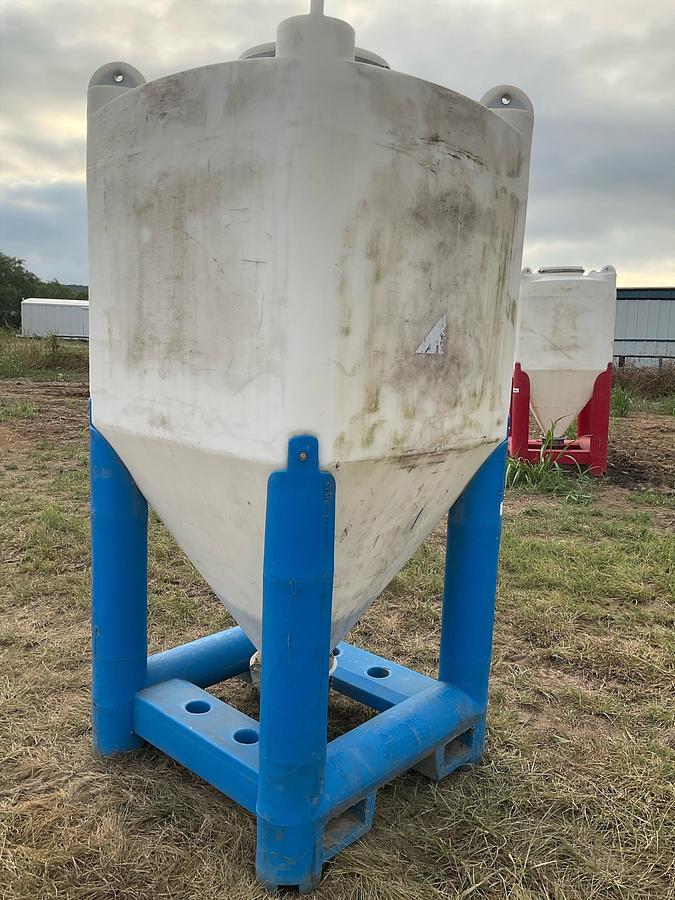 Used Snyder Flow Master Hopper