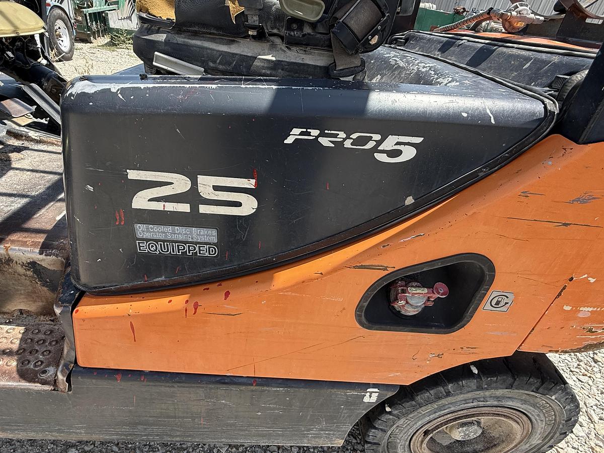 Used Doosan G25P-5 Forklift