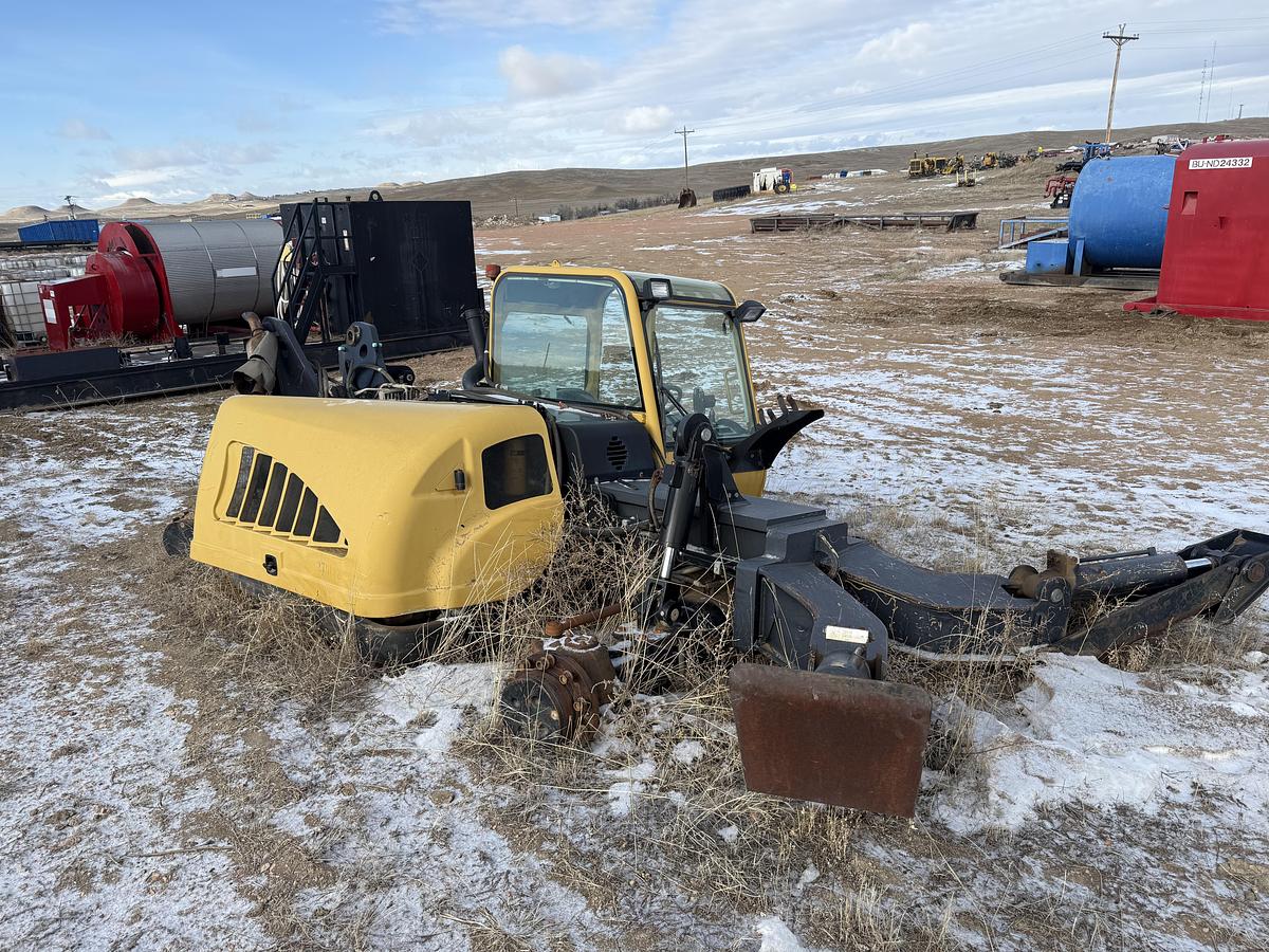 Used 2007 Cat TL 1055 Telehandler (Parts) 